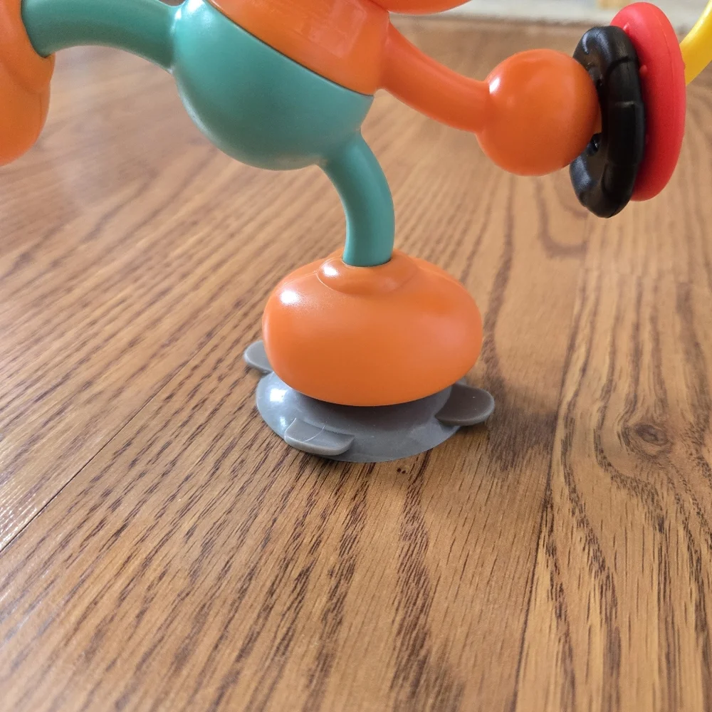 Infantino Stick & Spin High Chair Pal Colorful Monkey Baby Toy Mirror Suction 6m